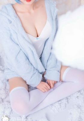校园群芳记txt_BD国语在线播放